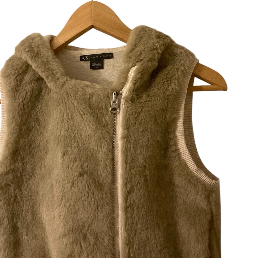 Armani Exchange Beige Faux Fur Vest - Picture 2 of 9